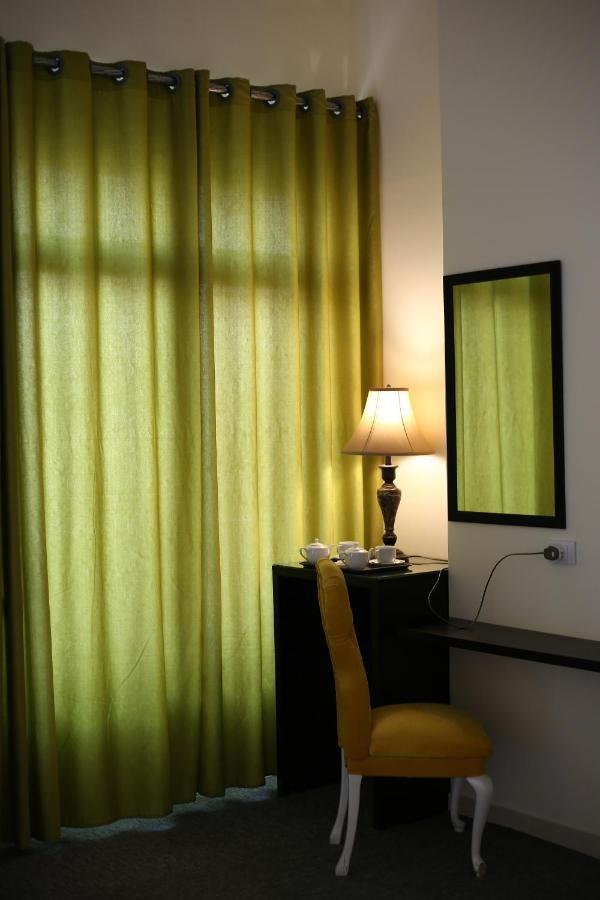 City Citadel Hotel,암만 외부 사진