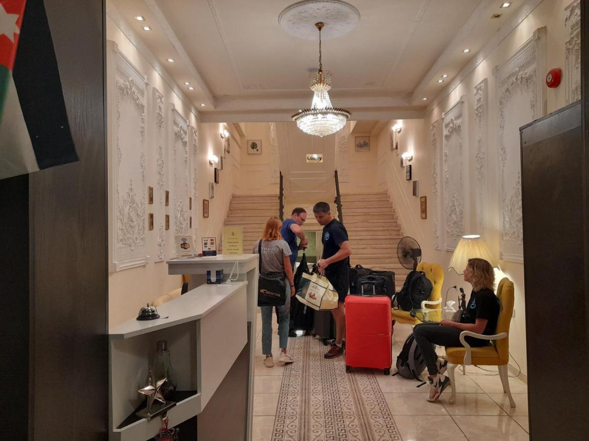 City Citadel Hotel,암만 외부 사진