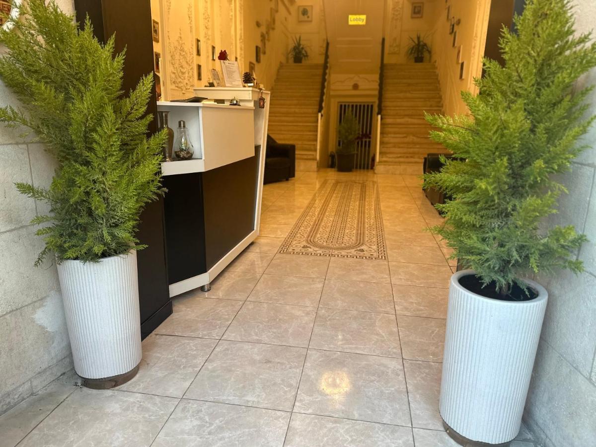 City Citadel Hotel,암만 외부 사진